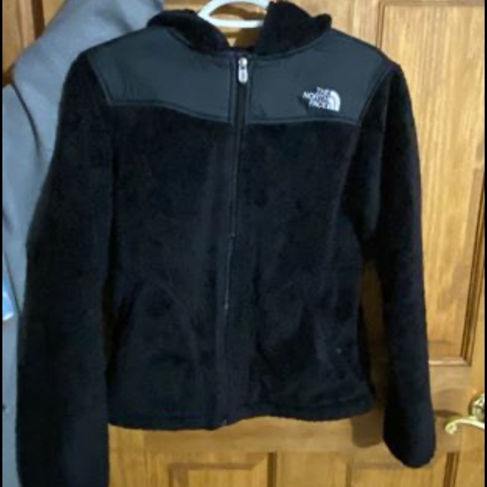 Woman’s small NorthFace fuzzy jacket